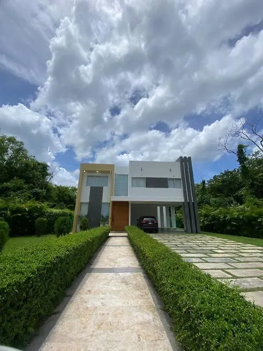 Impresionante Villa En Playa Nueva Romana location